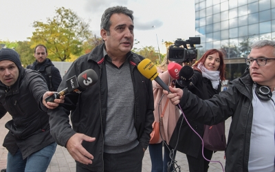 L'exalcalde Manuel Bustos sortint dels Jutjats de Sabadell | Roger Benet