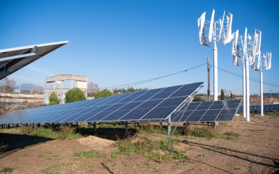 Plaques fotovoltaiques de la depuradora de Sant Pau de Riu-sec/ Roger  Benet