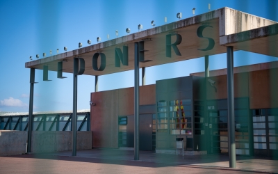 Imatge de l'accés a la presó de Lledoners | Roger Benet
