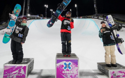 Castellet, a l'esquerre, pujada en el segon calaix del podi | X Games