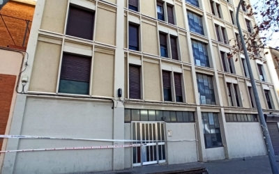Imatge del bloc desallotjat al passeig Comerç