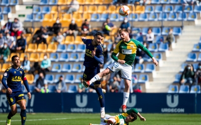 Caballo, en un salt amb Rubén Mesa | UCAM