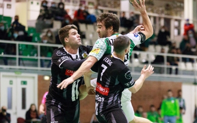 L'OAR Gràcia en un moment del partit contra el BM La Roca | Jordi Vilas