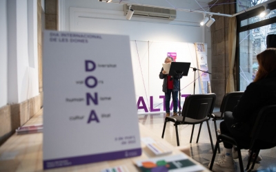 Lectures al Casal Pere Quart pel Dia de la Dona | Roger Benet