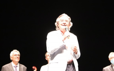 Jordi León recollint el premi | Cedida