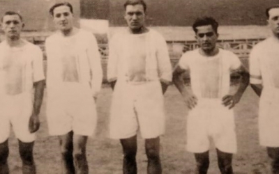 Imatge del primer partit de bàsquet d'un equip sabadellenc | Quim Domènech