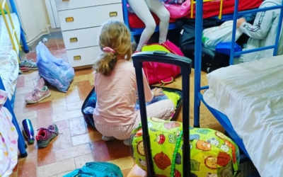 Uns infants de colònies/ Escola Teresa Claramunt