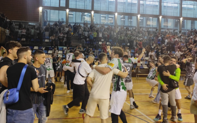 Hi ha hagut moltes llàgrimes d'alegria entre els integrants de l'OAR Gràcia després del triomf | Sergi Park