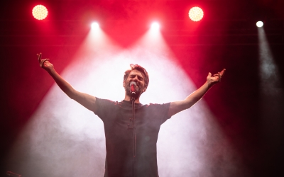 Dausà a l'escenari de l'Amfiteatre | Roger Benet