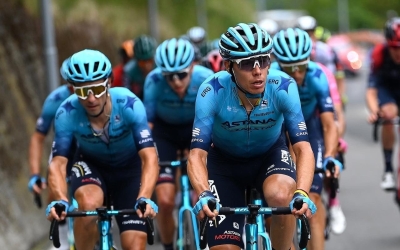 De la Cruz, en acció durant el Giro | Astana