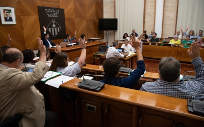 PSC, Junts i Cs han votat a favor d'iniciar els tràmits del SurfCity | Roger Benet