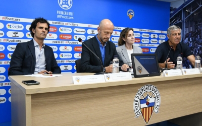 Batlle, Calzada, Navés i Salas, durant la Junta d'avui | CES