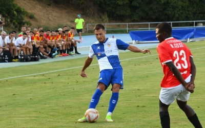 Adán Gurdiel ha estat titular en el lateral dret arlequinat | CES
