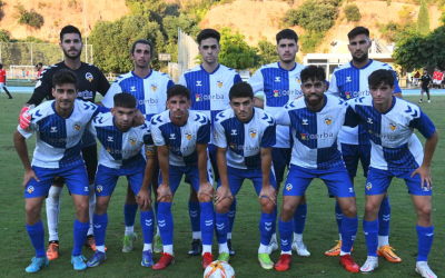 L'alineació de la segona part en l'amistós contra el Prat, amb alguns jugadors de la base | Críspulo Díaz
