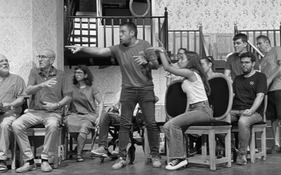 Els actors de 'Un funeral per morir-se', durant l'assaig/ Teatre Sant Vicenç