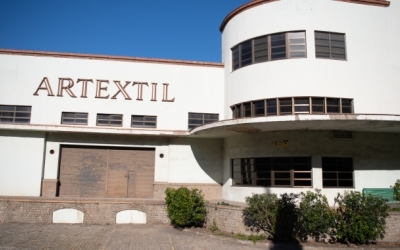 Exterior de l'Artèxtil/ Roger Benet