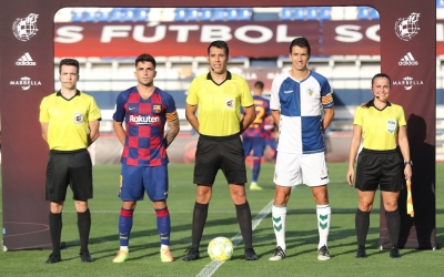 Capó i Monchu, a la foto de capitans del dia de l'ascens a Marbella | @PedroCapo18