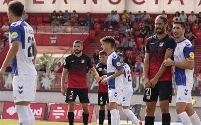 Acció del partit al Camilo Cano | CES