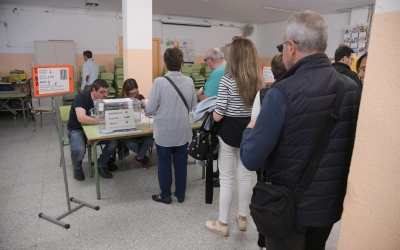 Cua de votants a les eleccions municipals de 2019 | Roger Benet
