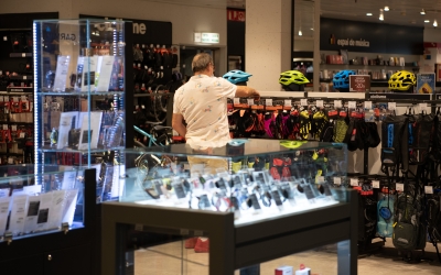 Interior d'una botiga sabadellenca/ Roger Benet