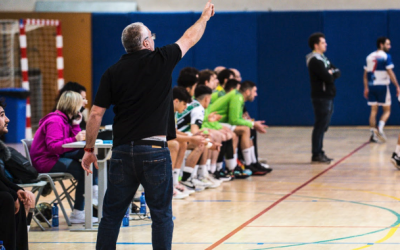 Ramón Salmurri dirigint a l'equip la temporada passada | Enric Altimis