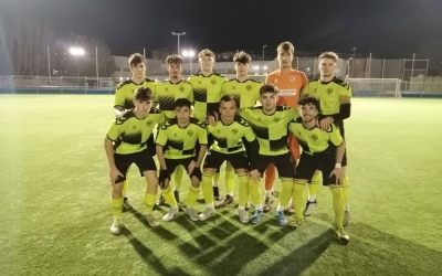 La plantilla del Centre d'Esports B abans de començar el partit a Molerussa | @CESabadell