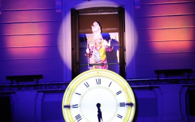 El Llaminer, al balcó de l'Ajuntament/ Ajuntament