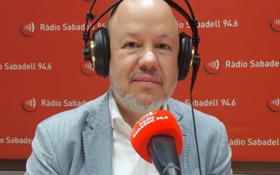 Joan García als estudis de Ràdio Sabadell | Arxiu