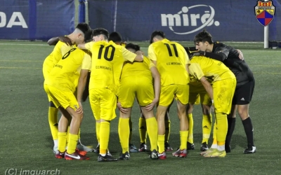 El Mercantil va veure com l'Espanyol 'B' remuntava el partit | CE Mercantil
