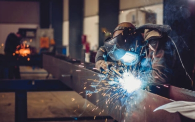 Una fàbrica metal·lúrgica/ Pexels