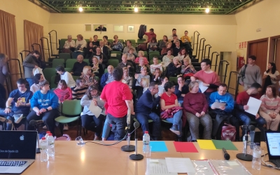 Una cinquantena de persones han participat a l'acte del dia de la síndrome de Down al Casal Pere Quart | Pau Duran