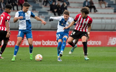 Sala va acabar el partit a Lezama, però lesionat | Roger Benet