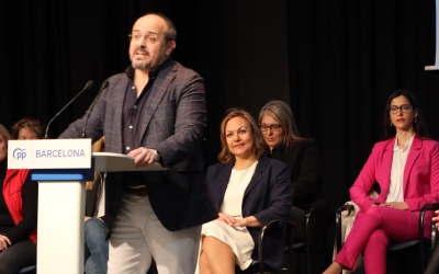 Alejandro Fernández i Cuca Santos, del PP I Júlia Ramon