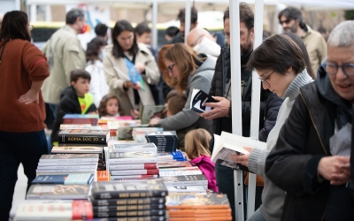 Una parada de llibres per Sant Jordi | Roger Benet