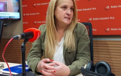 Nuria Acacio als estudis de Ràdio Sabadell