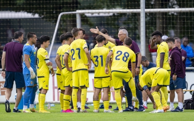 El de Guarromán, donant instruccions als seus en aquesta pretemporada | @CanteraGrogueta