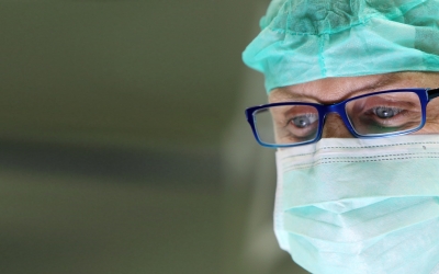 El doctor Tey a quiròfan | Cedida