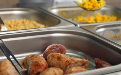 Aliments d'un servei de menjador escolar/ Consell Comarcal