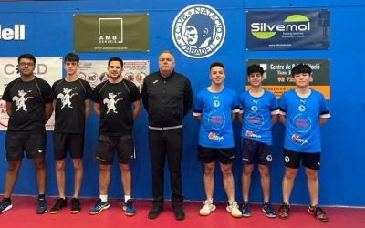 Fotografia en el partit entre el CS Tennis Taula i el Calella TT | tennistaulacnsabadell