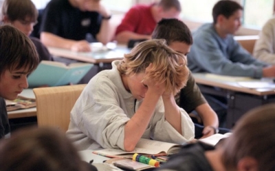Crit d'auxili dels adolescents