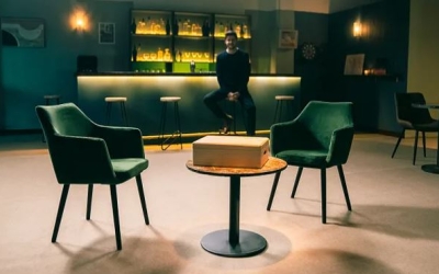 Roger Escapa a la foto promocional de l'Eclispi