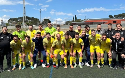 Plantilla de l'Escola de Futbol Joan Murtró amb Quico Díaz com a tècnic | Cedida