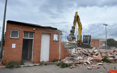 L'enderroc de l'edifici va ser dimecres passat | Adrián Arroyo