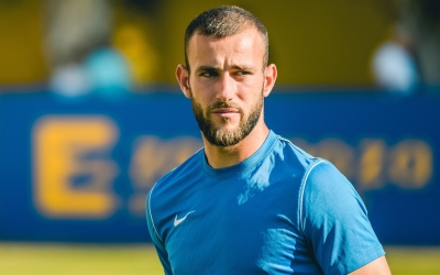 Polo en l'escalfament de l'anada del 'play-off' a Oriola | CFB Futur