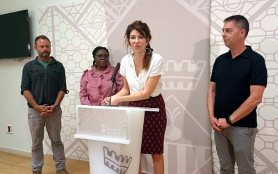 Gatell, amb el regidor de Cultura i altres persones vinculades al projecte | Karen Madrid