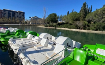 Les barques i patinets del Parc Catalunya | Helena Molist
