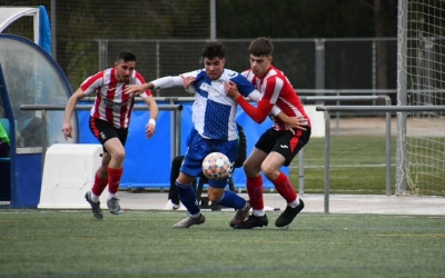 Iván Bustamante és un dels futbolistes que seguirà al filial | CES