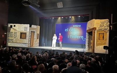 La sabadellenca Elisabet Carnicé i Pep Plaza han presentat l'acte | Mireia Sans