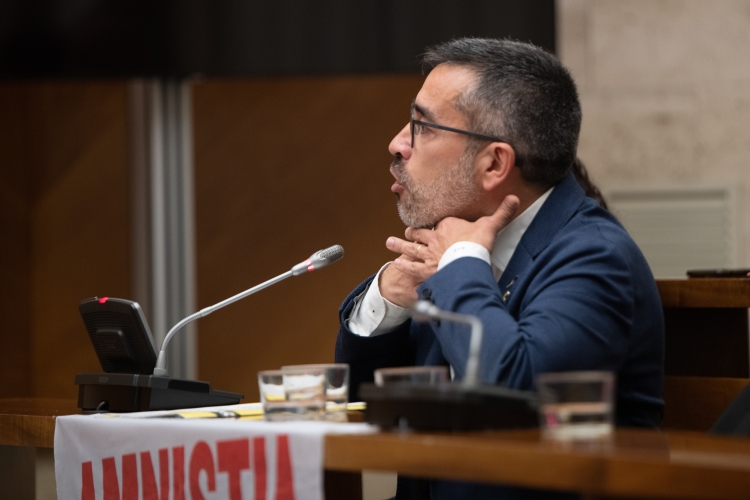 Gabriel Fernàndez en un moment d'intensitat al ple | Roger Benet